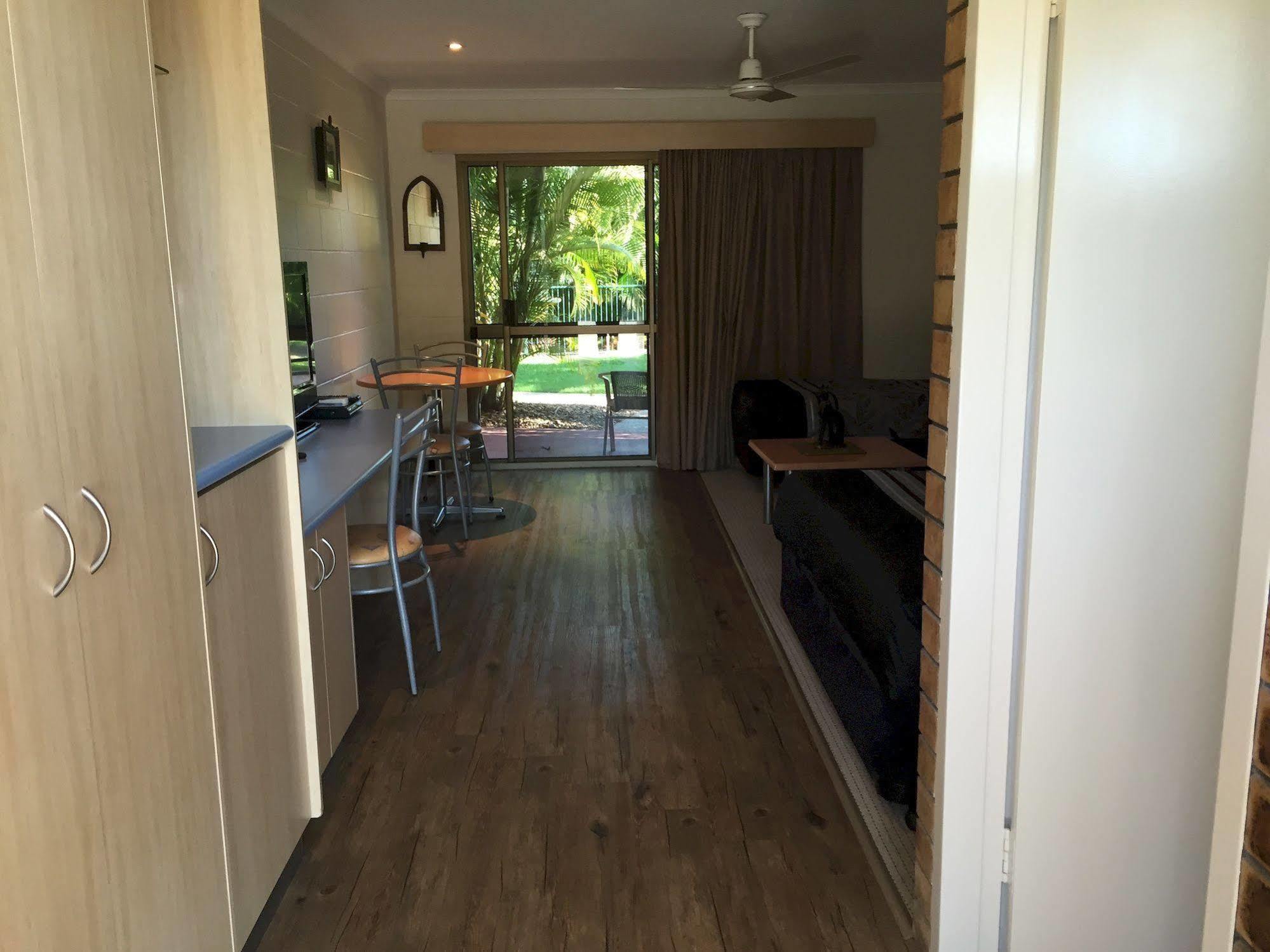 Pialba Motor Inn Hervey Bay Bagian luar foto